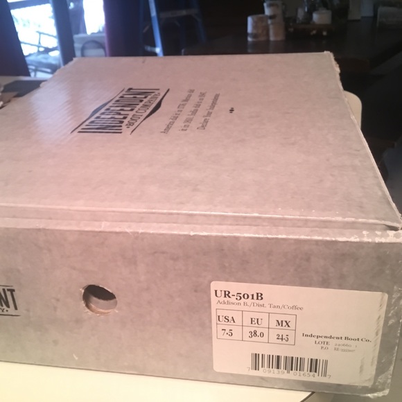 Leather boots - Picture 5 of 6